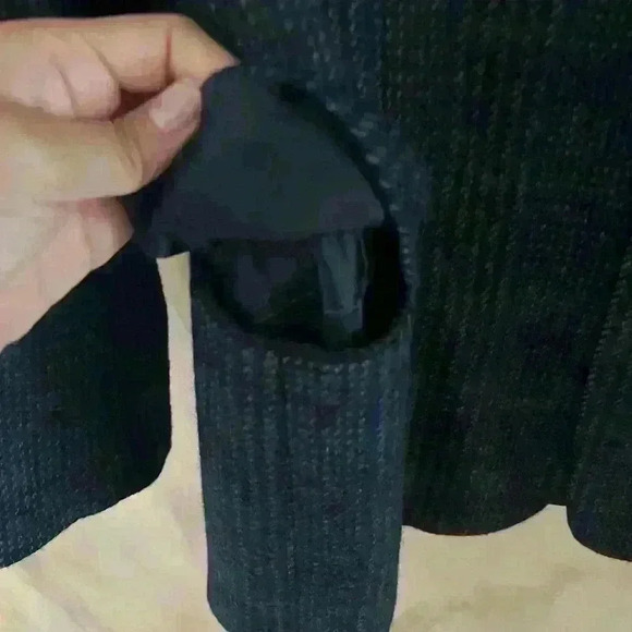 Hugo Boss Lambwool  size 39 - Picture 11 of 14